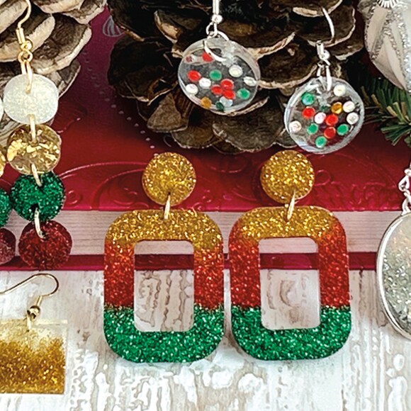 Christmas UV Resin Earring Projects for Beginners